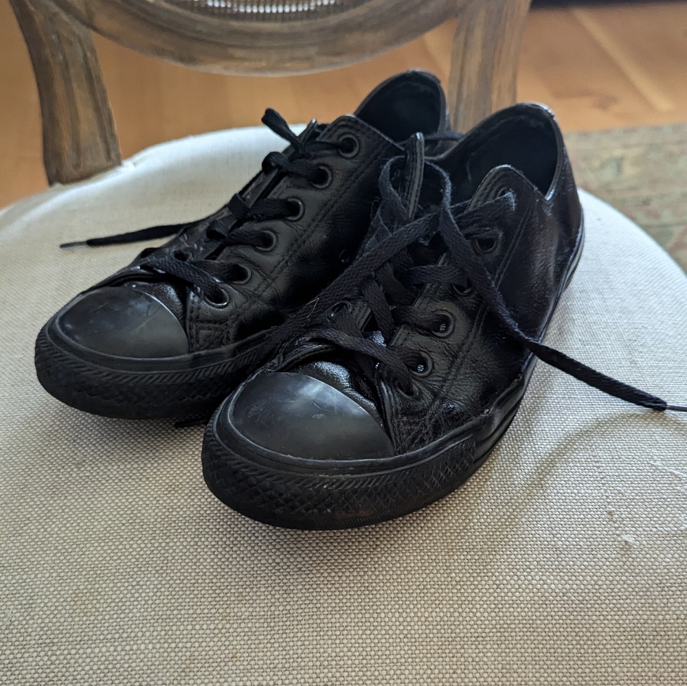 Chuck Taylor All Star Mono Leather Low Top